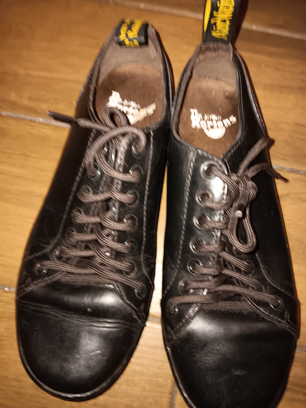 Dr. Martens Men's Black Leather Casual Lace-Up Shoes